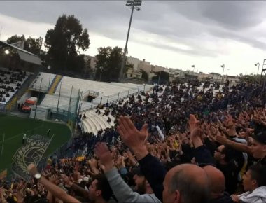 Χούλιγκαν ετοίμαζαν επεισόδια στην Ριζούπολη - Τους πρόλαβε η Αστυνομία